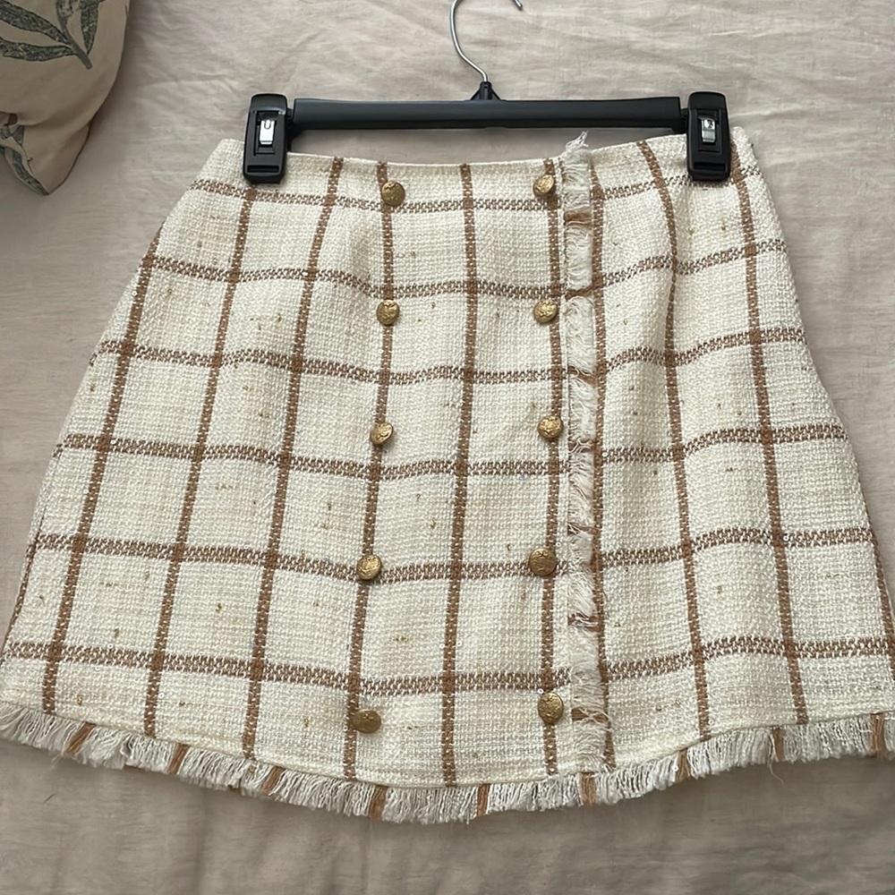 Plaid Suit - Picture 5 of 7